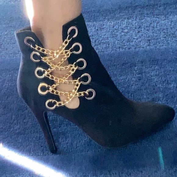 Paprika BERNIE-S Ankle Black Gold Chain Pointed Toe Booties 6.5 - Picture 4 of 13